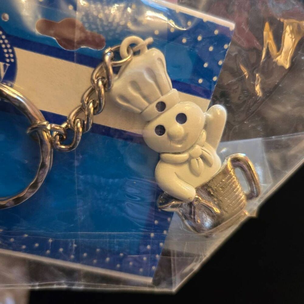 NEW Pillsbury Poppin' Fresh Dough Boy in Measuring Cup Key Chain - Picture 4 of 4